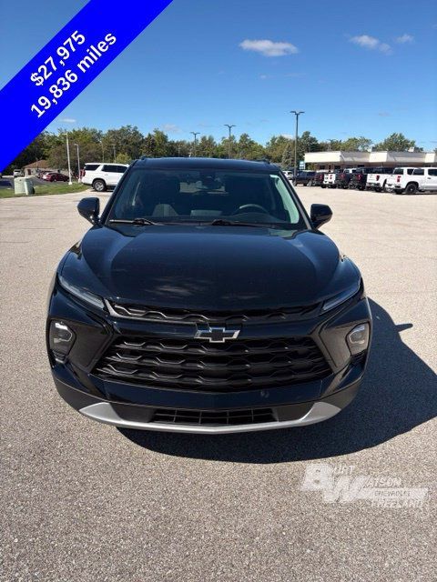 Used 2024 Chevrolet Blazer LT w/ Convenience Package AWD/4WD image 12