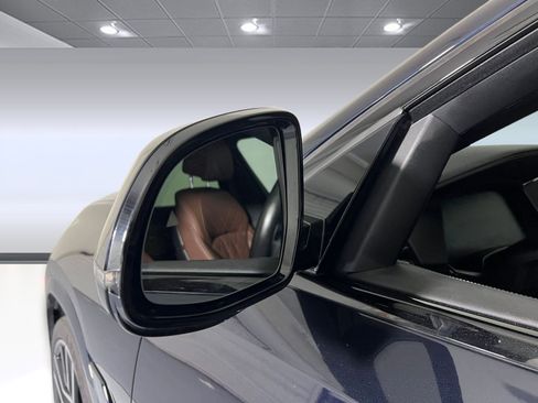 Used 2023 BMW X6 xDrive40i w/ Executive Package image 24