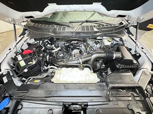 Certified 2021 Ford F150 XLT w/ Equipment Group 301A Mid image 57