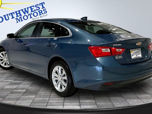 Used 2024 Chevrolet Malibu LT image 4