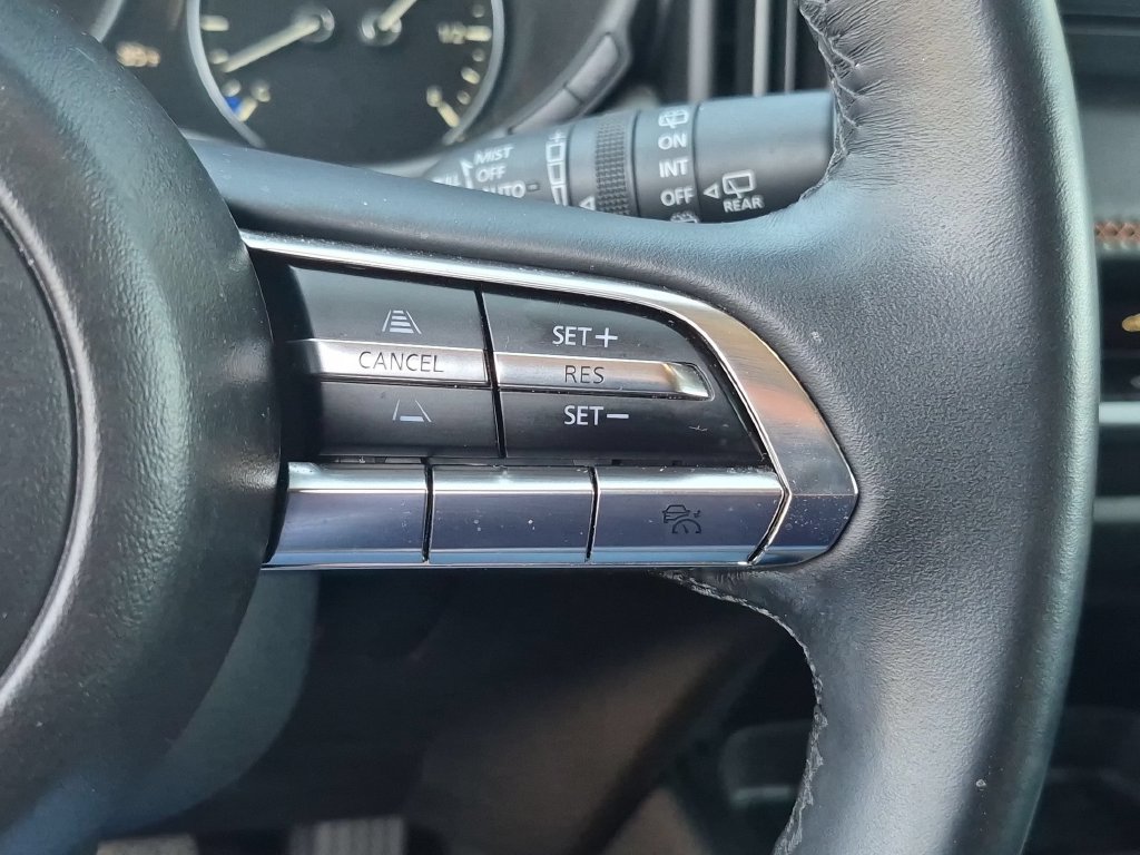 Used 2025 MAZDA CX-50 AWD 2.5 Hybrid w/ Premium Pkg image 22