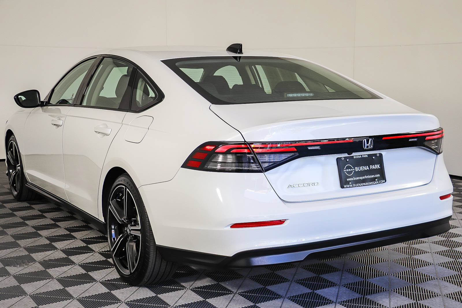 Used 2026 Honda Accord SE image 6