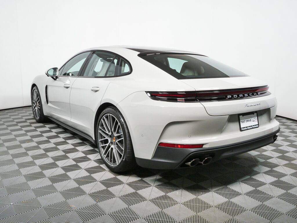New 2026 Porsche Panamera 4 AWD/4WD image 3