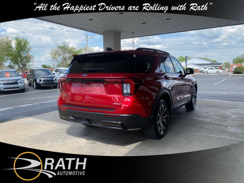 Used 2025 Ford Explorer ST-Line AWD/4WD image 6