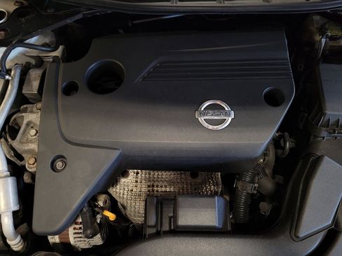 Used 2014 Nissan Altima 2.5 S FWD image 30