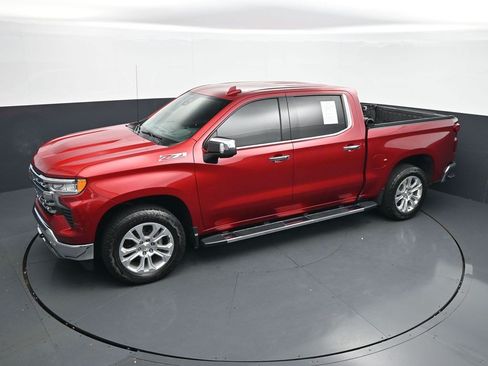Used 2023 Chevrolet Silverado 1500 LTZ AWD/4WD image 14