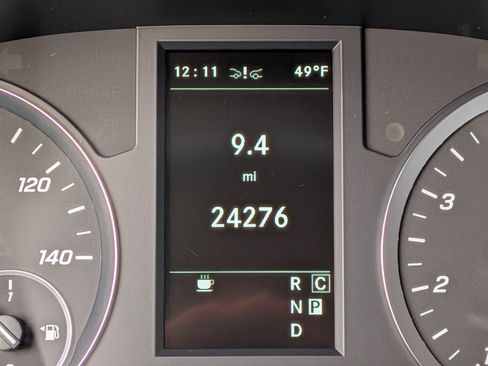 Used 2023 Mercedes-Benz Metris Passenger image 22