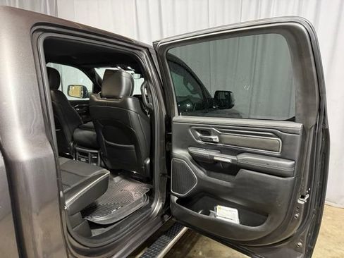 Used 2023 RAM 1500 Laramie AWD/4WD image 32
