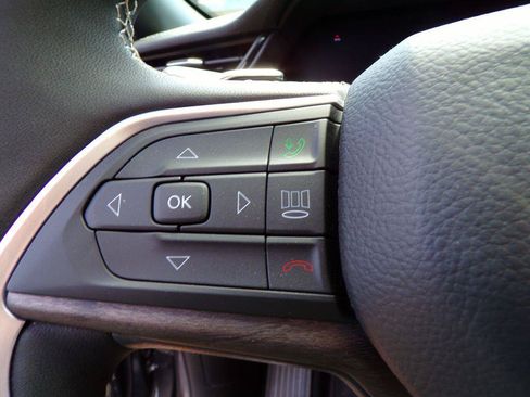 New 2026 Jeep Grand Cherokee Altitude AWD/4WD image 24