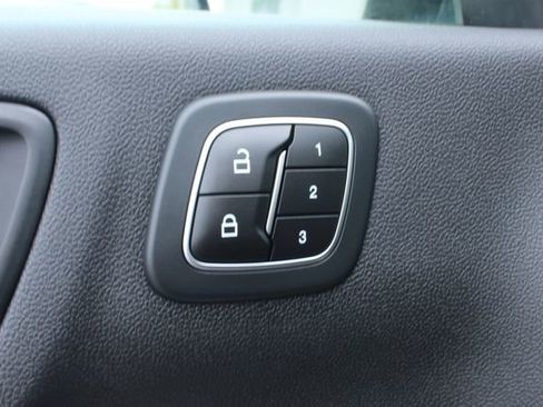 Used 2023 Ford Escape Platinum AWD/4WD image 12