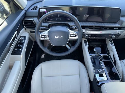 New 2025 Kia Telluride EX image 13