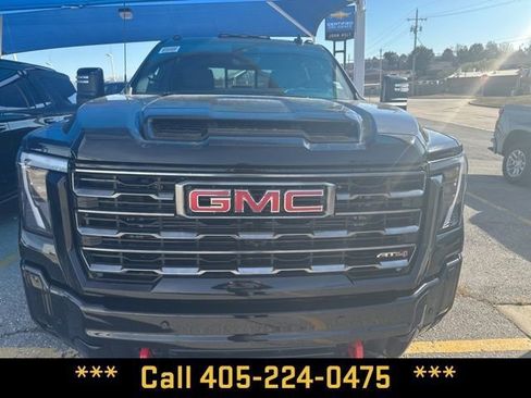 New 2026 GMC Sierra 2500 AT4 w/ AT4 Premium Plus Package image 9