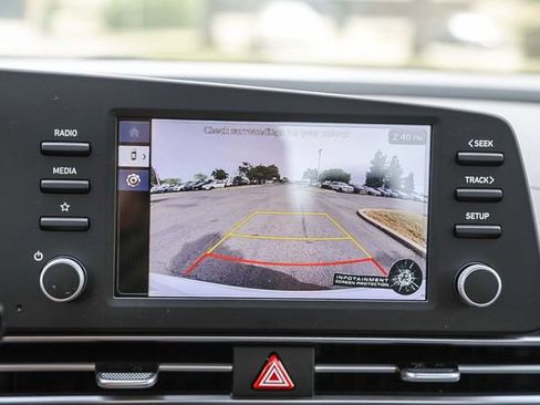 New 2026 Hyundai Elantra Sport FWD image 25