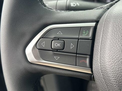 New 2026 Jeep Compass Latitude AWD/4WD image 28