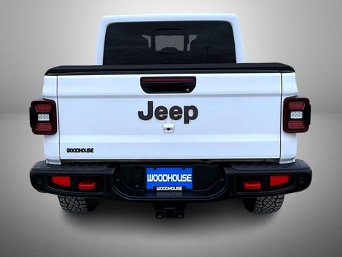 Certified 2021 Jeep Gladiator Rubicon AWD/4WD image 6