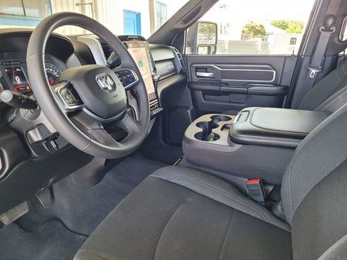 Used 2025 RAM 2500 Big Horn AWD/4WD image 10
