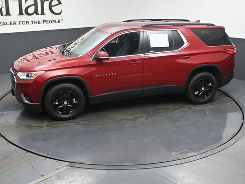 Used 2020 Chevrolet Traverse LT FWD image 59