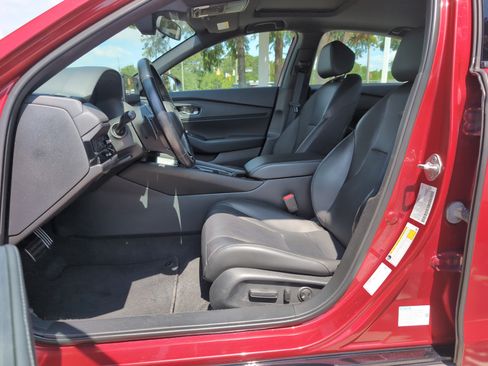 Used 2023 Honda Accord Sport image 16