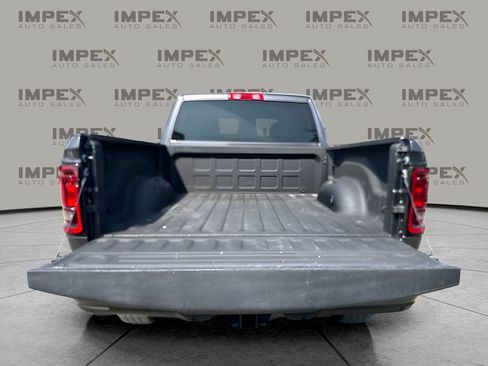 Used 2026 RAM 2500 Big Horn AWD/4WD image 5