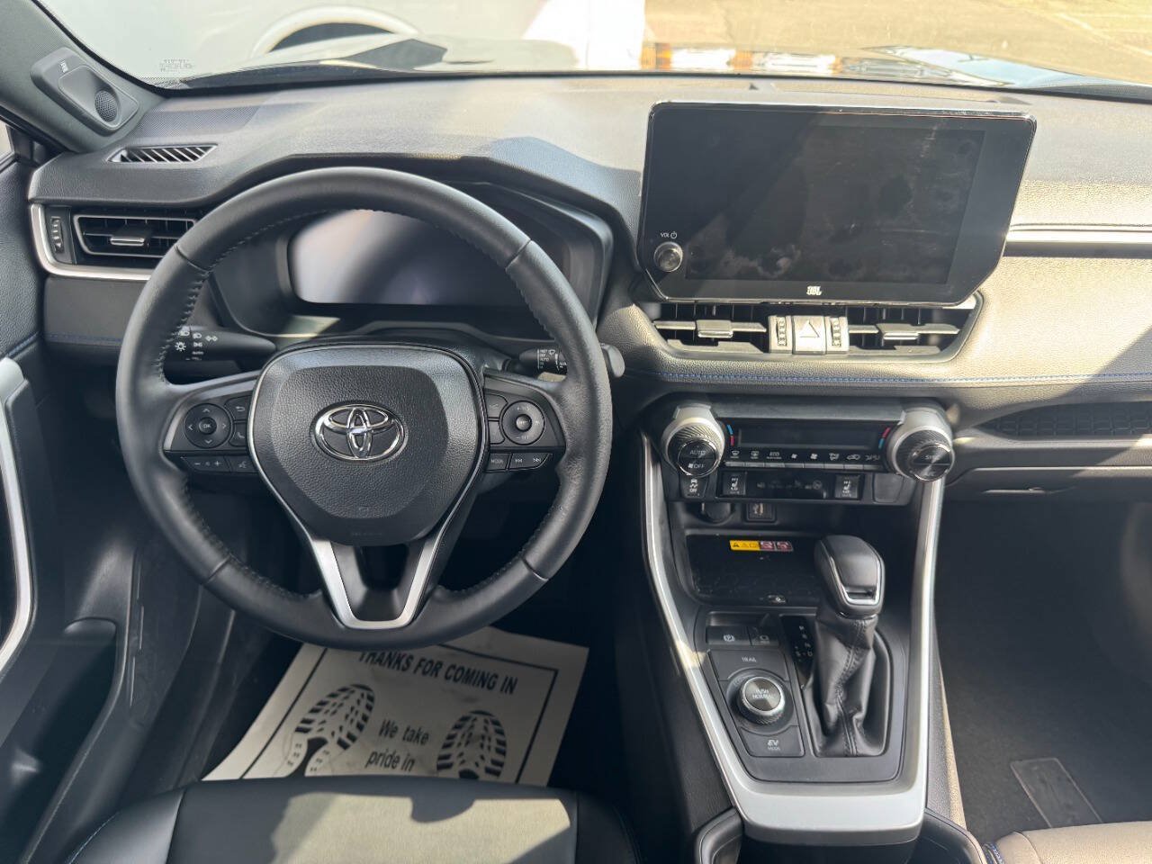 Used 2025 Toyota RAV4 XSE w/ Advanced Technology Package AWD/4WD image 14
