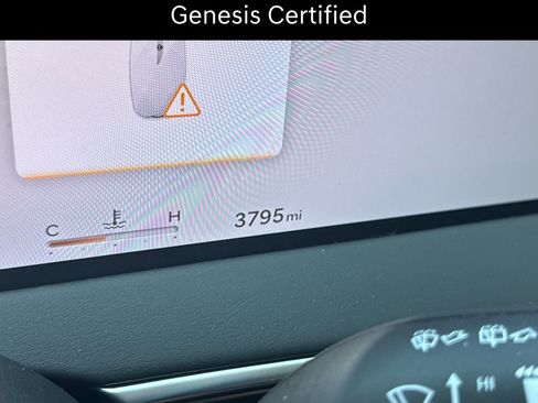 Certified 2026 Genesis GV70 2.5T AWD/4WD image 5