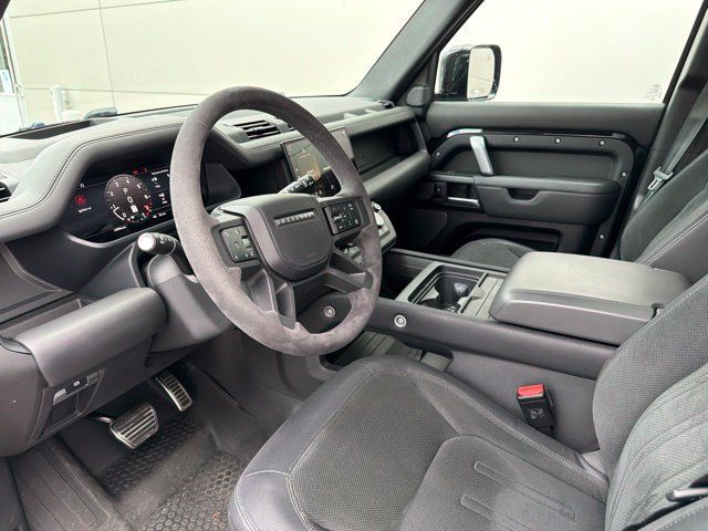 Used 2023 Land Rover Defender 110 V8 AWD/4WD image 7