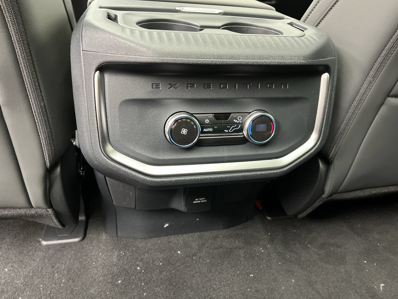 Used 2026 Ford Expedition Max Active AWD/4WD image 14