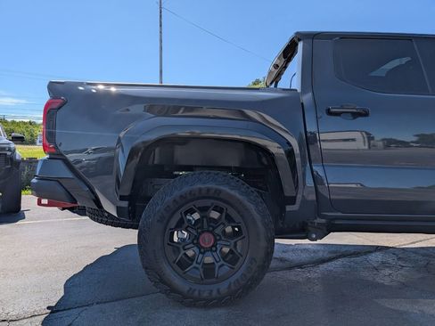 Certified 2025 Toyota Tacoma TRD Pro w/ Tow Tech Package AWD/4WD image 8
