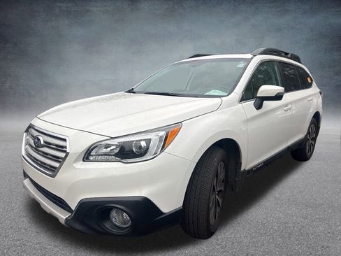 Used 2016 Subaru Outback 2.5i Limited image 1