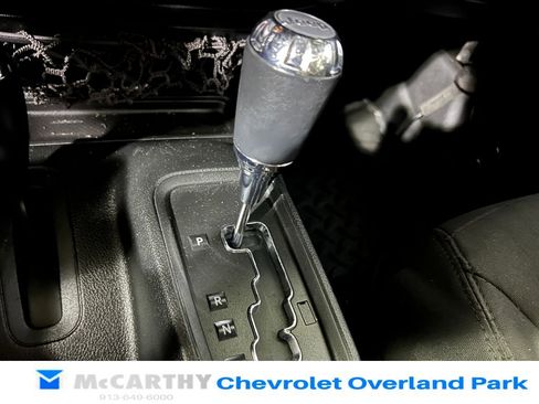 Used 2017 Jeep Wrangler Unlimited Sport w/ Connectivity Group image 17