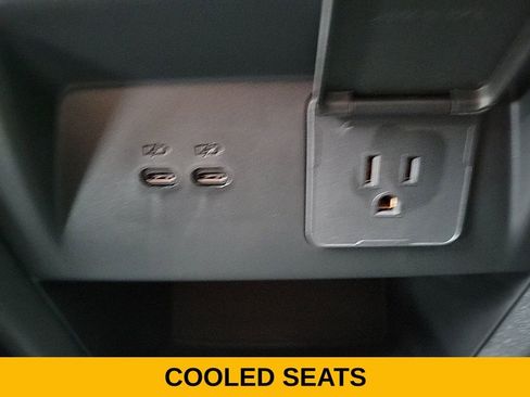 Used 2025 Buick Enclave Avenir w/ Super Cruise Package image 18