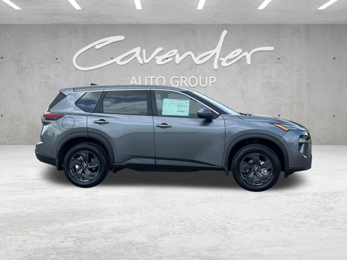 New 2026 Nissan Rogue SV w/ Cold Weather Package FWD image 18