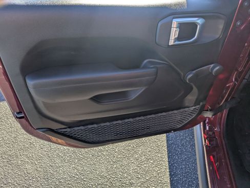 Certified 2021 Jeep Wrangler Unlimited Sport image 11