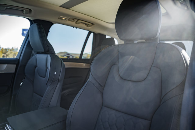 New 2027 Volvo XC90 B6 Plus AWD/4WD image 38