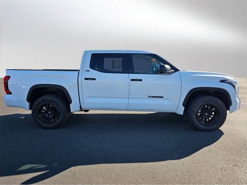 Used 2024 Toyota Tundra SR5 image 6