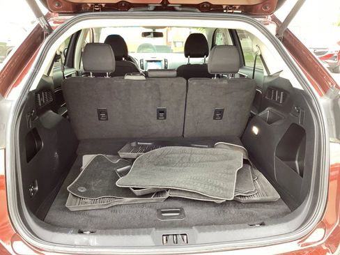 Used 2016 Ford Edge SEL w/ Utility Package image 8