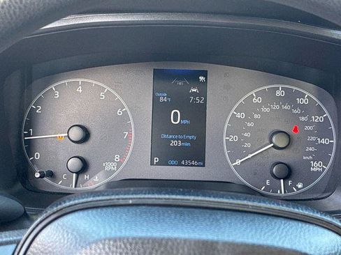 Certified 2025 Toyota Corolla LE FWD image 26