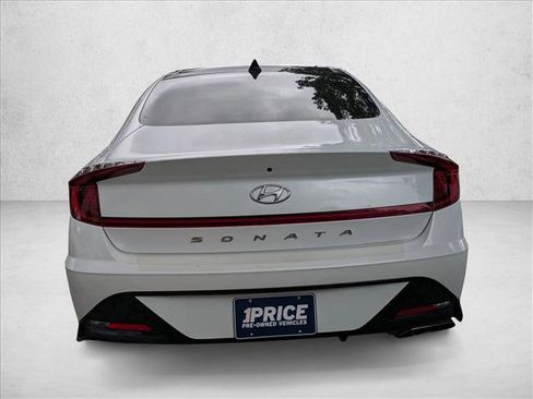 Used 2020 Hyundai Sonata SEL w/ Premium + Sunroof Package FWD image 7