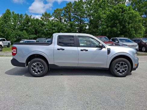 Used 2022 Ford Maverick XLT FWD image 15