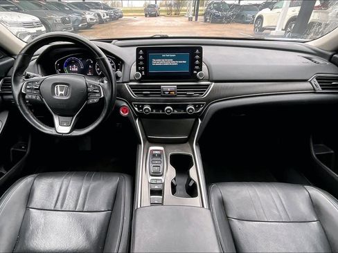 Used 2022 Honda Accord Touring image 14