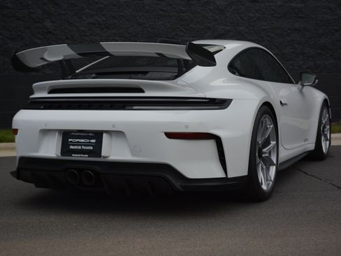 Certified 2026 Porsche 911 GT3 RWD image 7