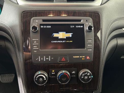 Used 2017 Chevrolet Traverse LT w/ Style and Technology Package AWD/4WD image 22