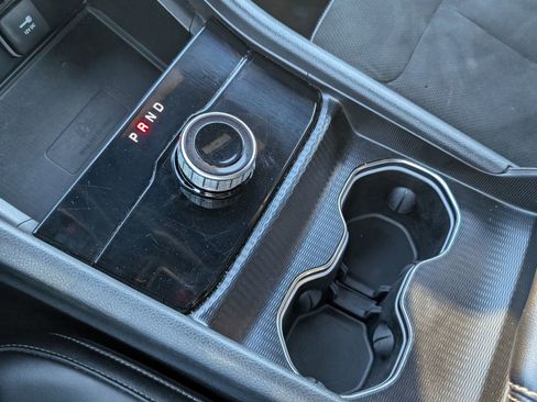 Used 2024 Jeep Grand Cherokee L Laredo image 19