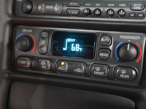 Used 2003 Chevrolet Corvette Z06 w/ Memory Package, 3 Drivers RWD image 55