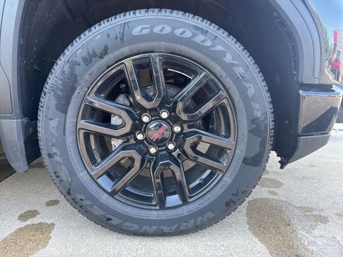 Used 2024 GMC Sierra 1500 Elevation w/ X31 Off-Road Package AWD/4WD image 24