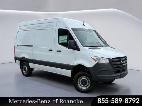 New 2025 Mercedes-Benz Sprinter 2500 image 1