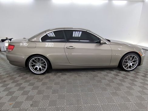 Used 2008 BMW 335i Convertible image 8