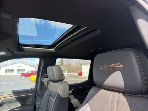 New 2026 Chevrolet Silverado 1500 High Country AWD/4WD image 29