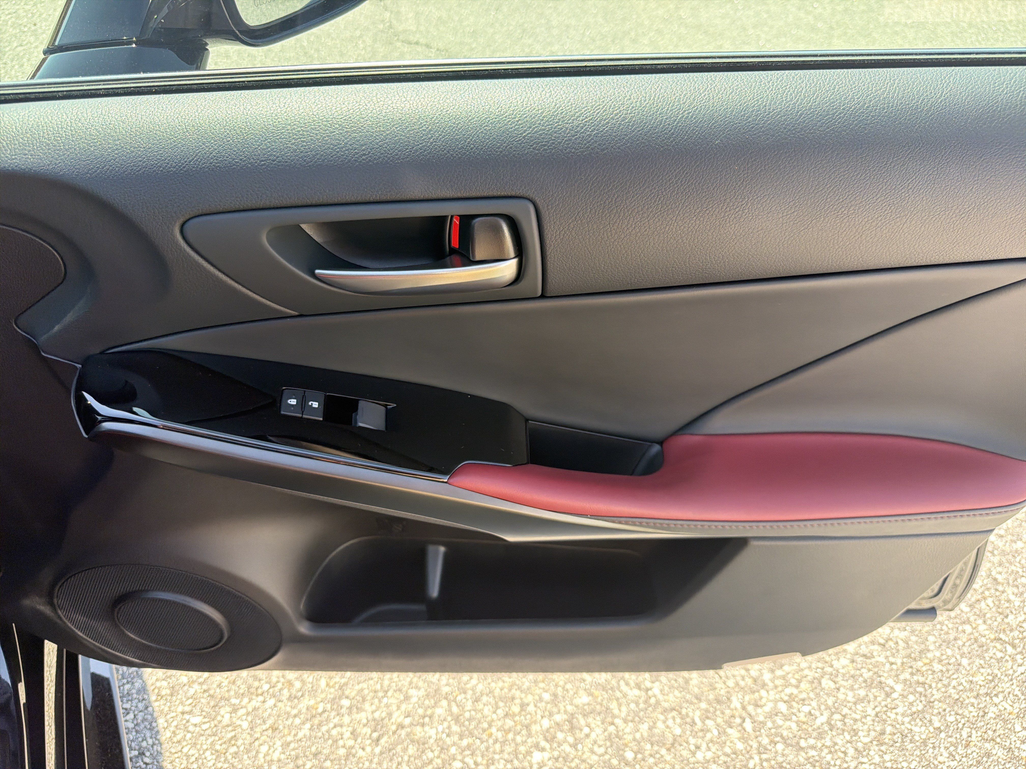Used 2025 Lexus IS 350 F Sport RWD image 25
