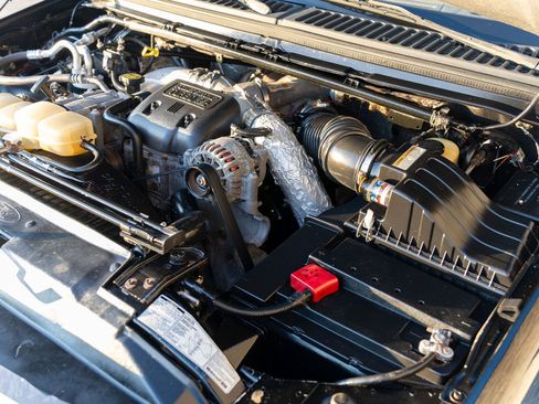 Used 2000 Ford F350 XL image 25